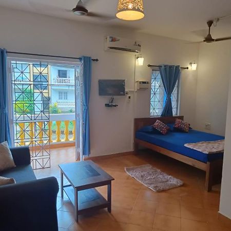 Contemporary Studio Apartment In Calangute, Goa エクステリア 写真
